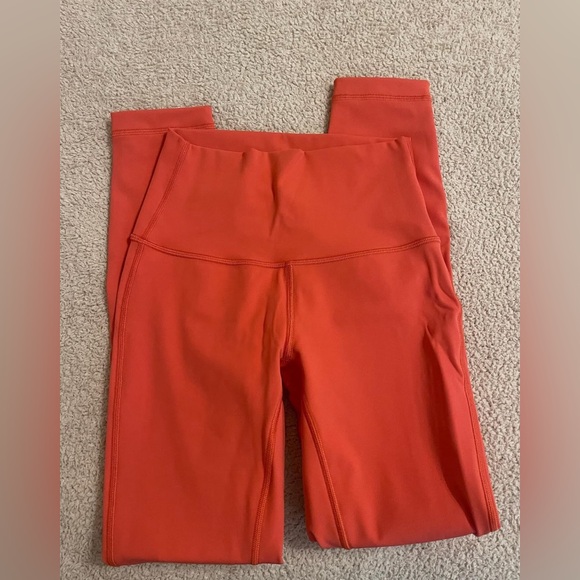Lululemon, Size 2, Pale Raspberry - Picture 2 of 4